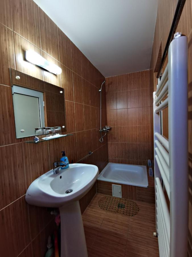 International Recola Motell Băneşti Exteriör bild
