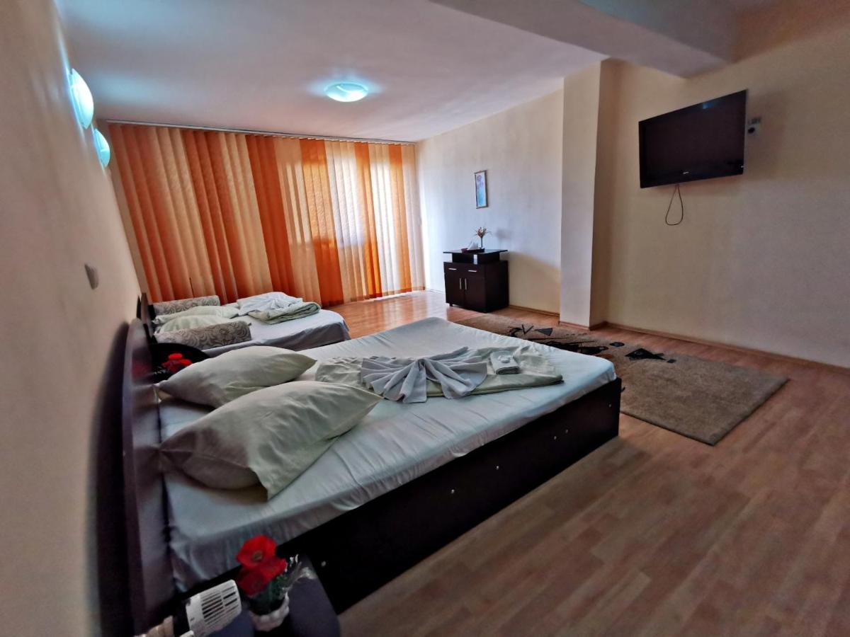 International Recola Motell Băneşti Exteriör bild