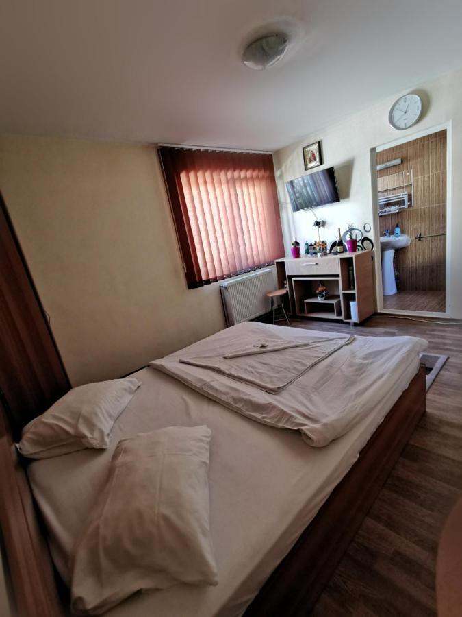 International Recola Motell Băneşti Exteriör bild